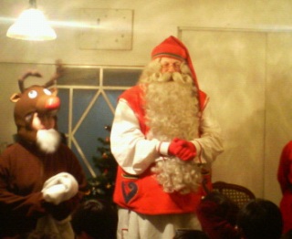 �ł������T���^�N���[�X�I